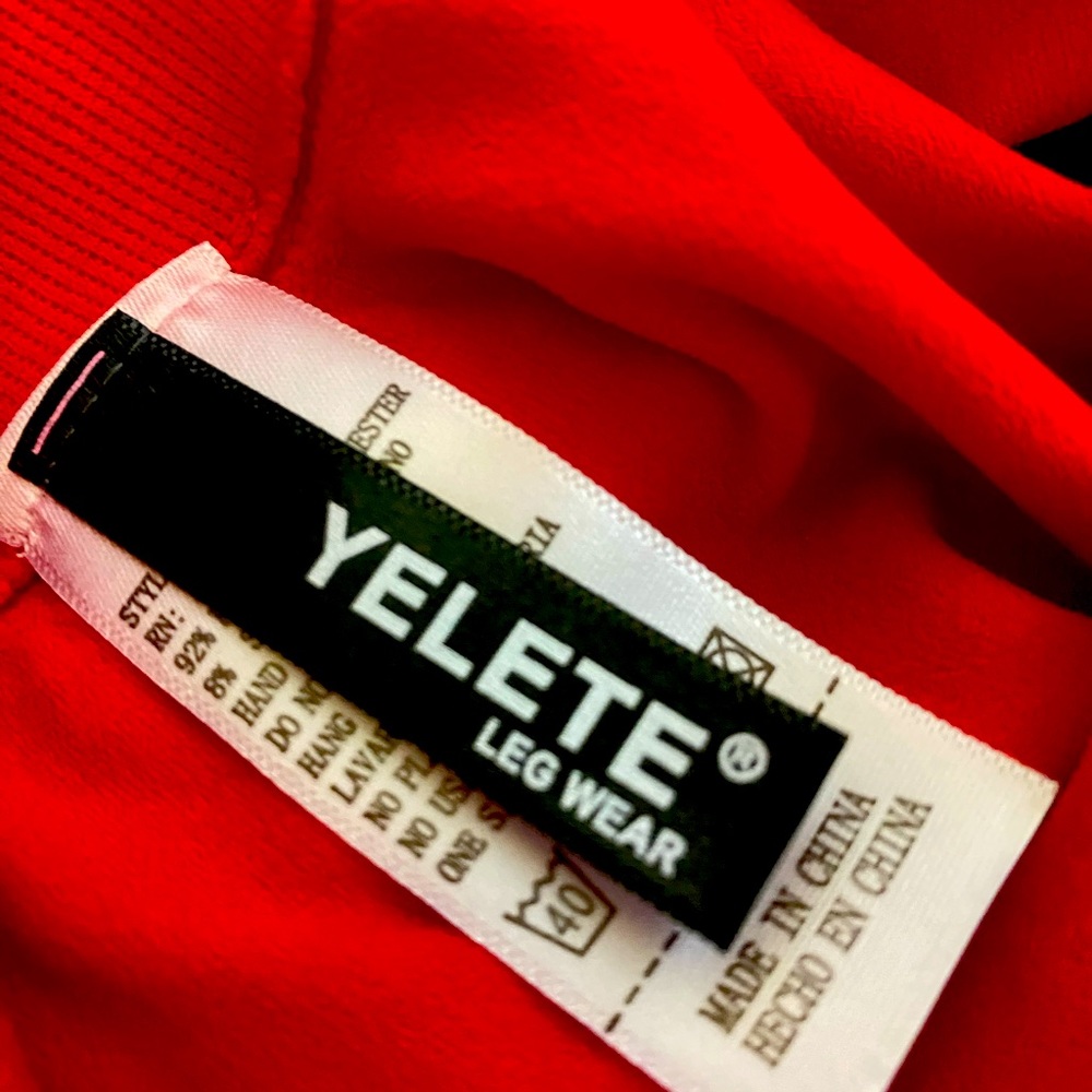 Yelete Seamless Leggings Style #SML-528SD Red 92% Nylon 8% Spandex Red